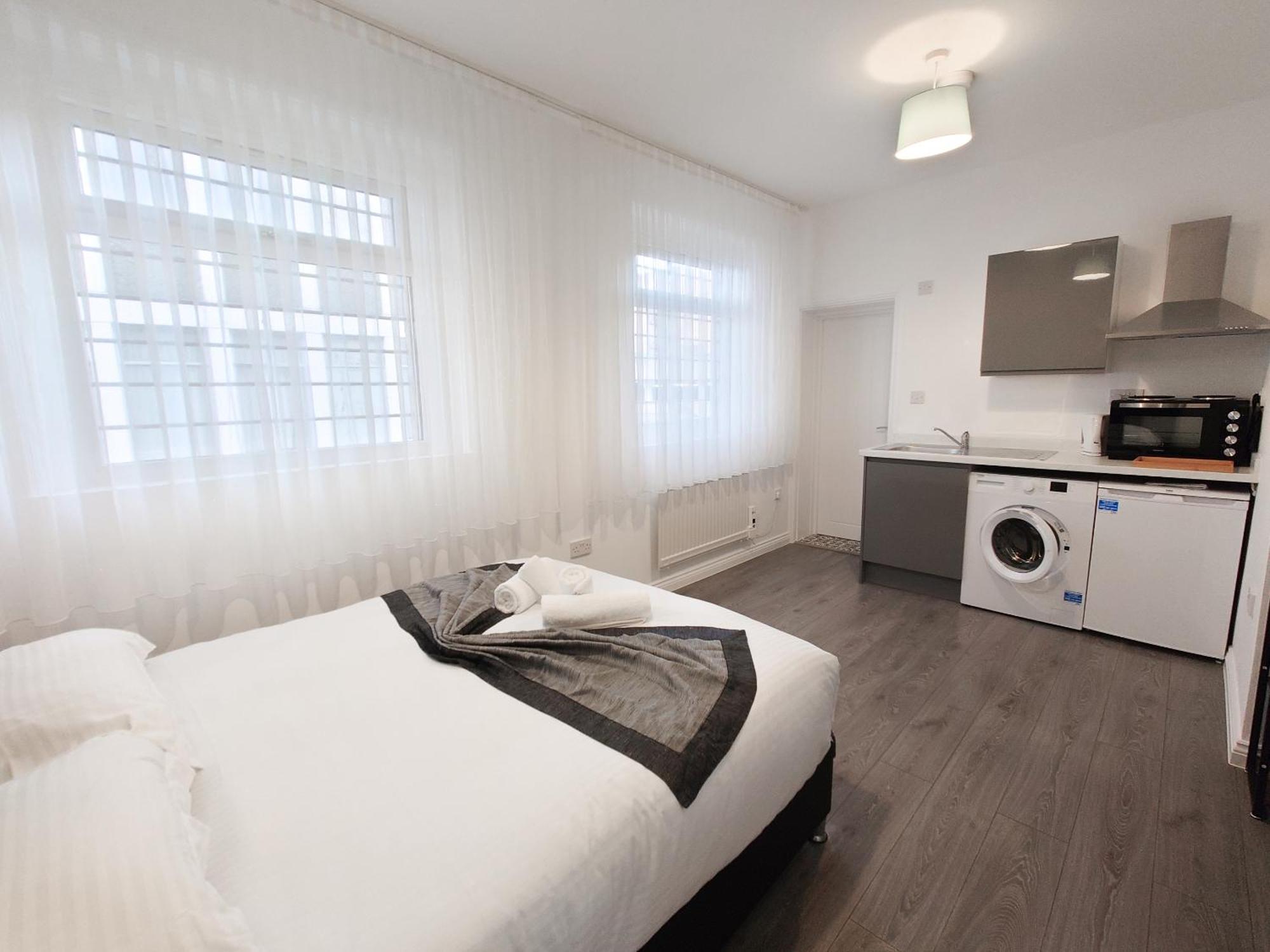 Centra Station Apartment Londra Exterior foto